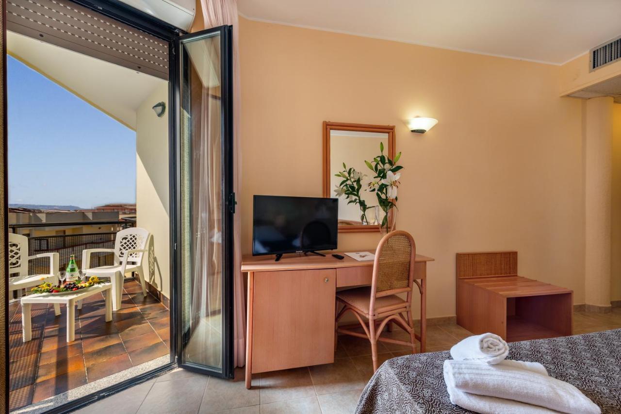 Rina Hotel Alghero Exterior photo